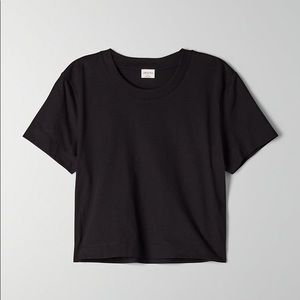 Aritzia Wilfred Free Weekend T-Shirt